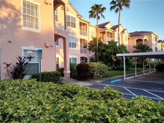 MLS: A4480888 Condo For Sale