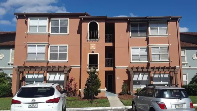 MLS: A4521314 Condo For Sale