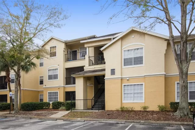 MLS: A4545487 Condo For Sale