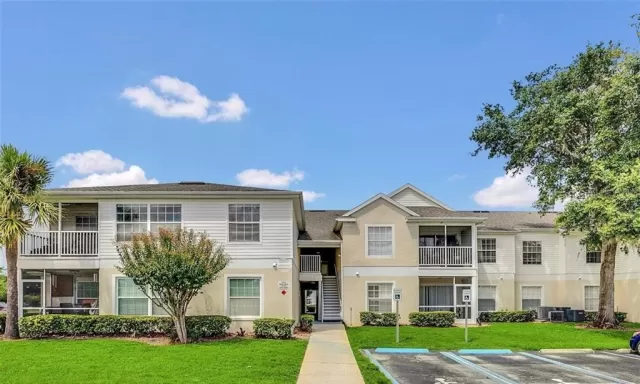 MLS: A4581174 Condo For Sale