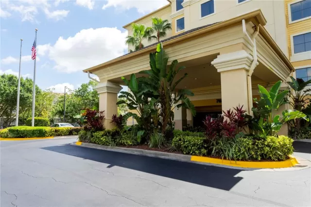 MLS: A4616570 Condo For Sale