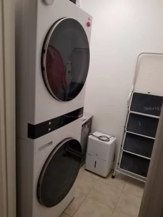 Photo #4: A4632112 Listing 