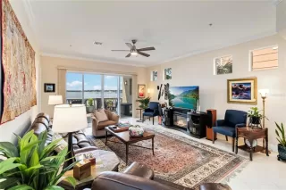 Photo #4: A4651221 Listing