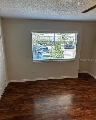 Photo #3: A4668407 Listing