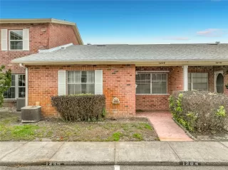 Photo #1: A4686653 Listing 