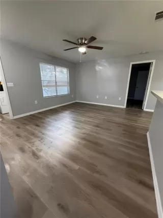 Photo #3: C7519658 Listing