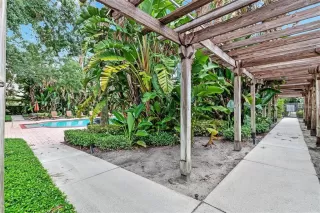 Photo #3: FC316277 Listing 