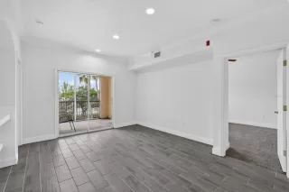 Photo #4: FC317979 Listing 