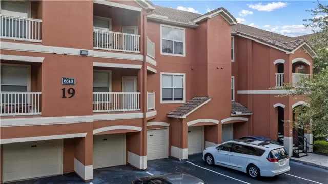 MLS: G5031623 Condo For Sale