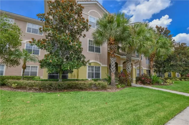 MLS: G5032595 Condo For Sale