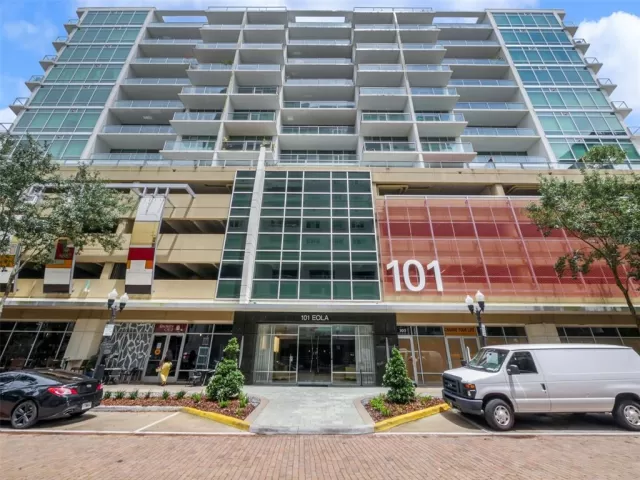 MLS: G5042084 Condo For Sale