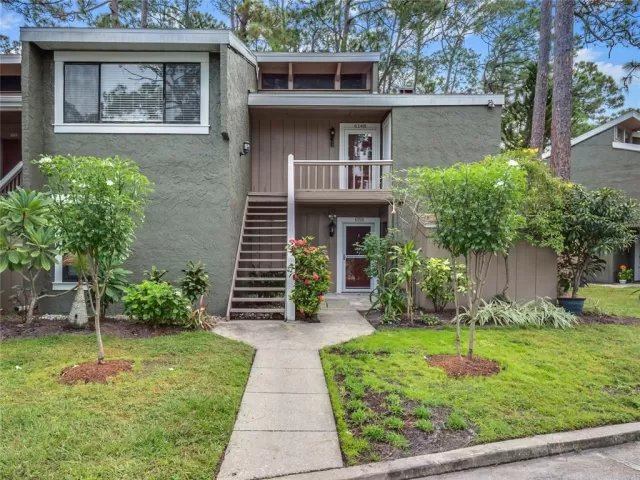 MLS: G5047561 Condo For Sale