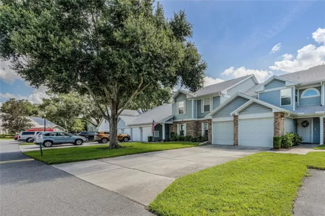 MLS: G5055845 Condo For Sale