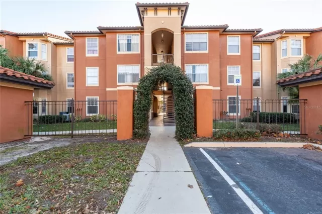 MLS: G5064327 Condo For Sale