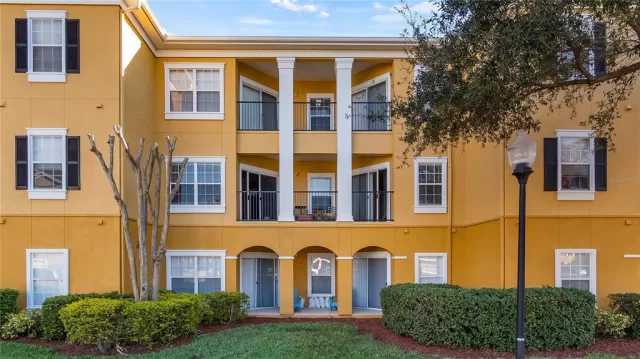 MLS: G5065321 Condo For Sale