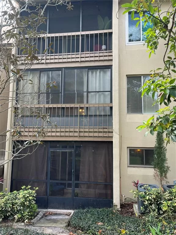 MLS: G5067372 Condo For Sale