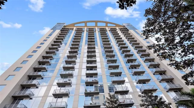 MLS: G5067459 Condo For Sale