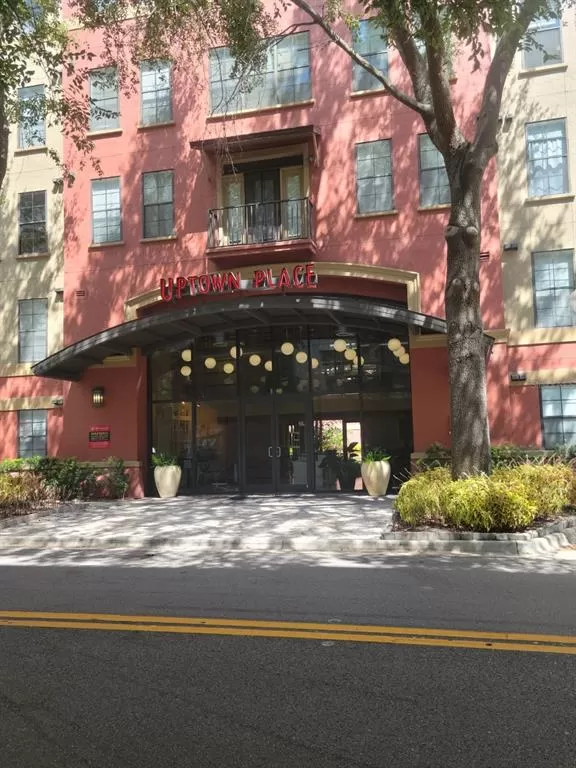 MLS: G5074042 Condo For Sale