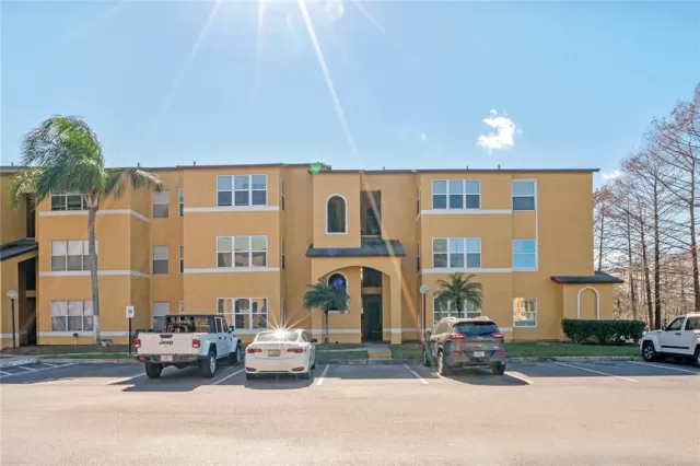 MLS: G5078143 Condo For Sale