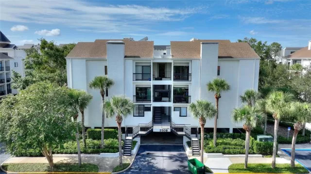 MLS: G5085315 Condo For Sale