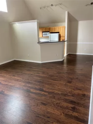 Photo #4: G5093213 Listing