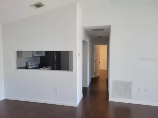 Photo #5: G5093973 Listing