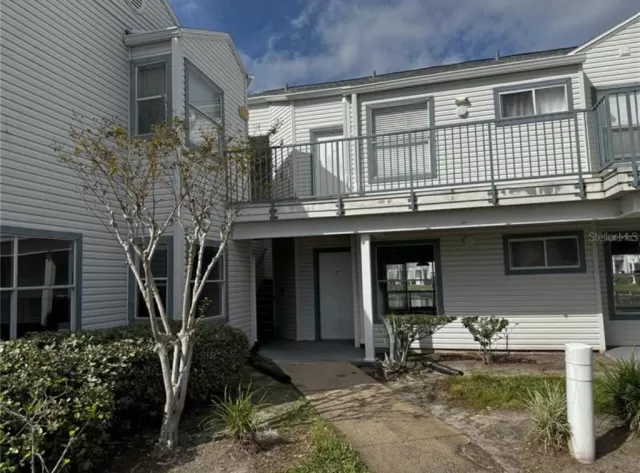 MLS: G5100360 Condo For Sale