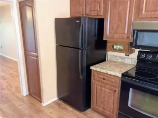 Photo #5: G5101819 Listing