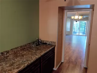 Photo #6: G5101819 Listing