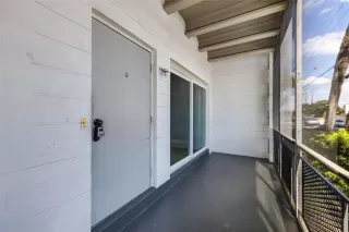 Photo #2: G5102278 Listing