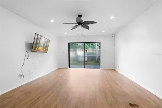 Photo #4: G5103114 Listing