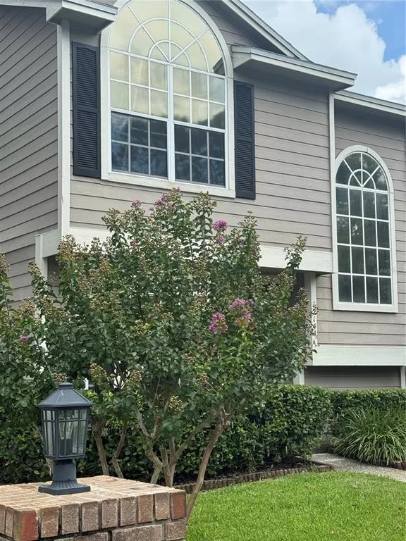 MLS: G5105717 Condo For Sale