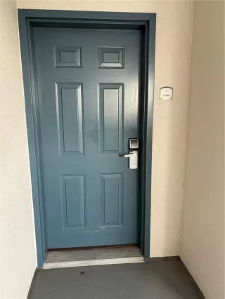 Photo #2: G5109640 Listing