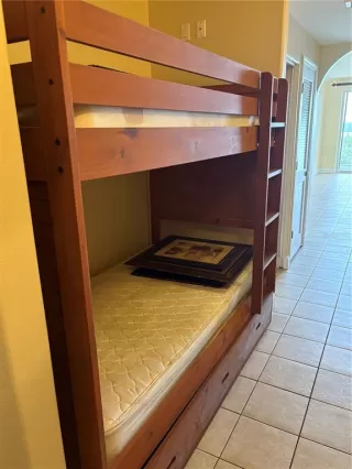 Photo #6: G5109640 Listing