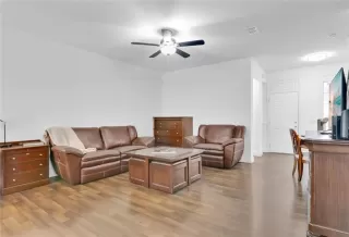 Photo #6: G5109851 Listing