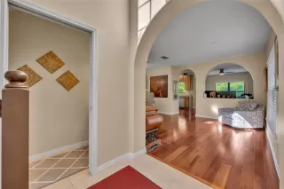 Photo #4: G5111729 Listing 