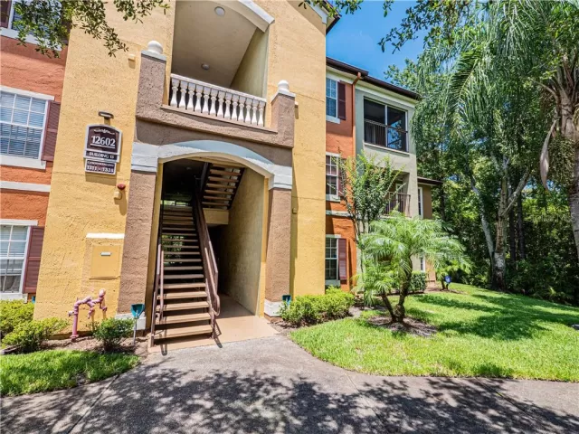 MLS: L4916426 Condo For Sale