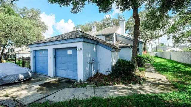 MLS: L4924234 Condo For Sale