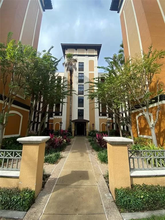 MLS: L4926479 Condo For Sale