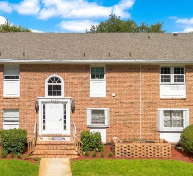 MLS: L4946589 Condo For Sale