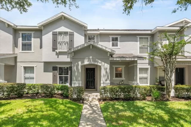 MLS: L4954606 Condo For Sale