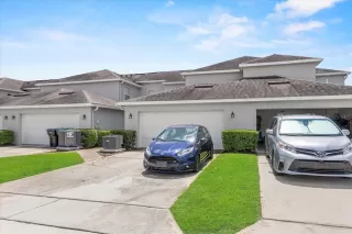 Photo #4: L4954606 Listing