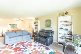 Photo #3: L4957574 Listing 