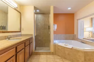 Photo #6: L4958453 Listing