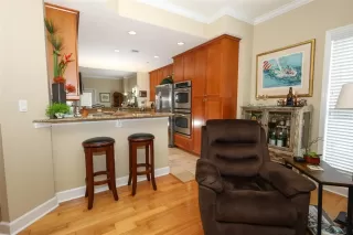 Photo #6: NS1085424 Listing 