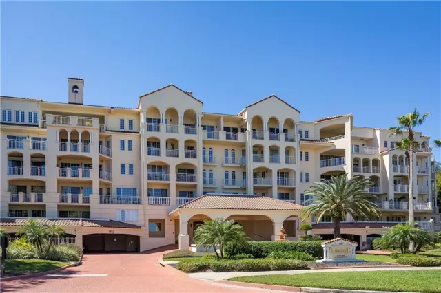 MLS: O5505413 Condo For Sale