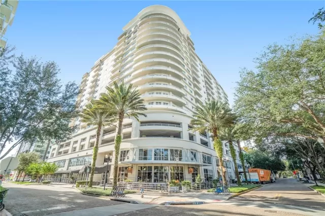 MLS: O5570743 Condo For Sale
