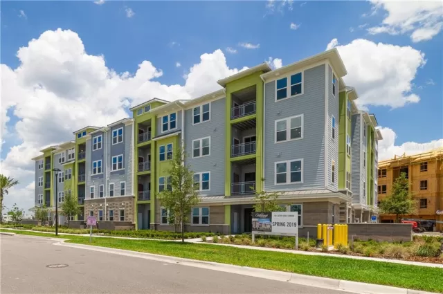 MLS: O5721941 Condo For Sale