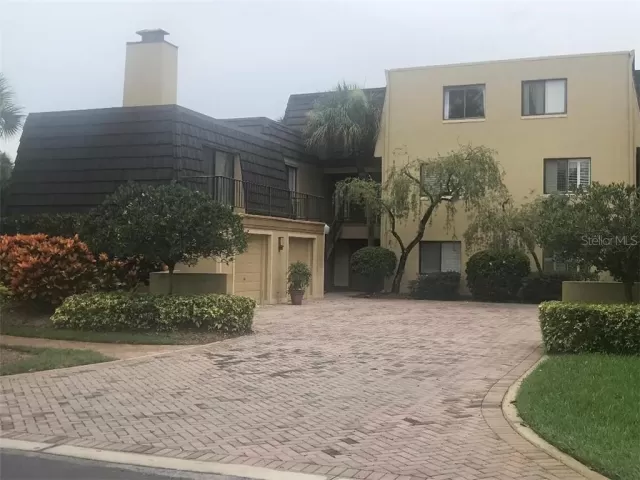 MLS: O5789562 Condo For Sale