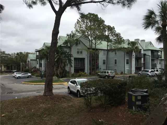 MLS: O5808125 Condo For Sale